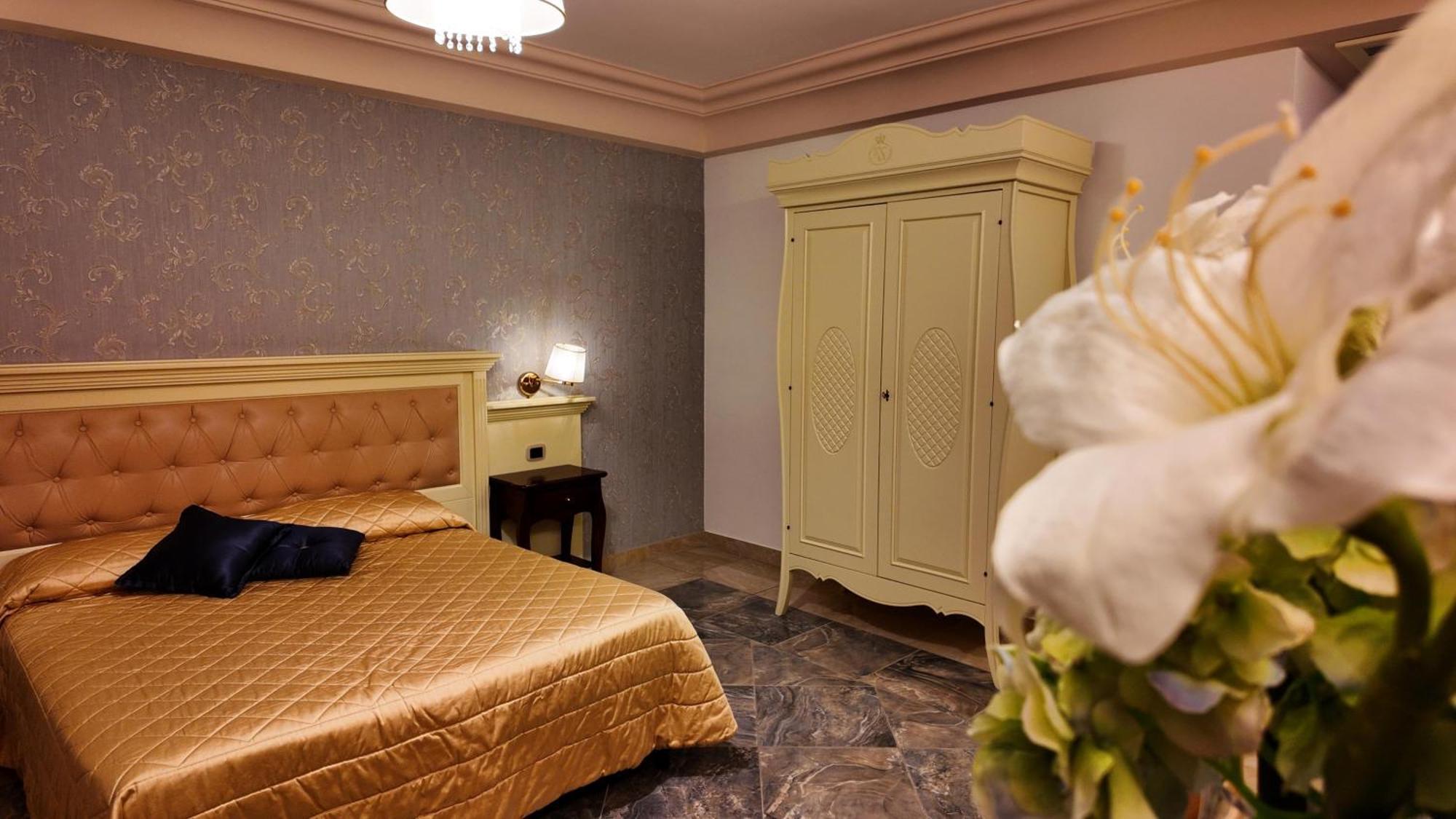 Regina Di Saba - Hotel Villa Per Ricevimenti غروتاميناردا المظهر الخارجي الصورة